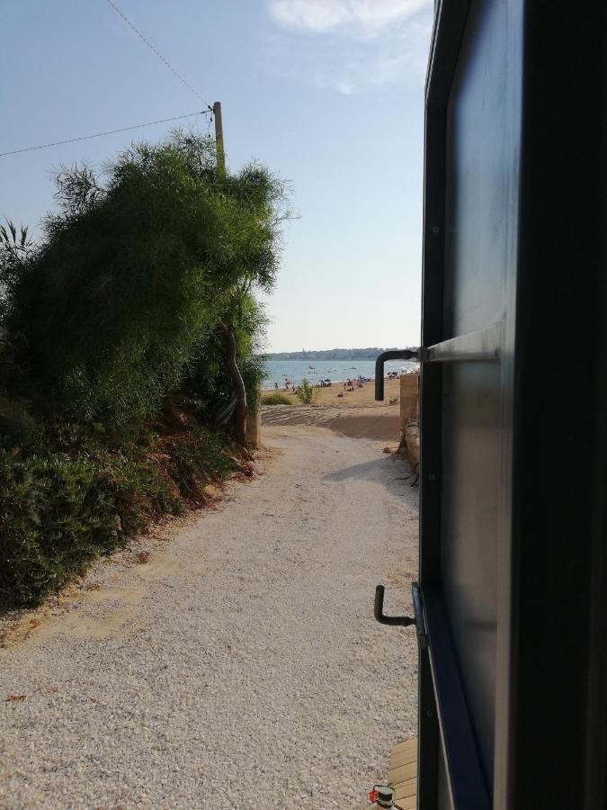 פוצאלו New Rooms On The Beach מראה חיצוני תמונה