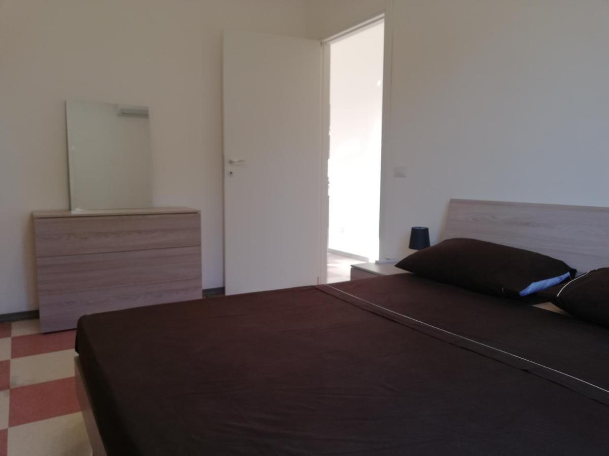 פוצאלו New Rooms On The Beach מראה חיצוני תמונה